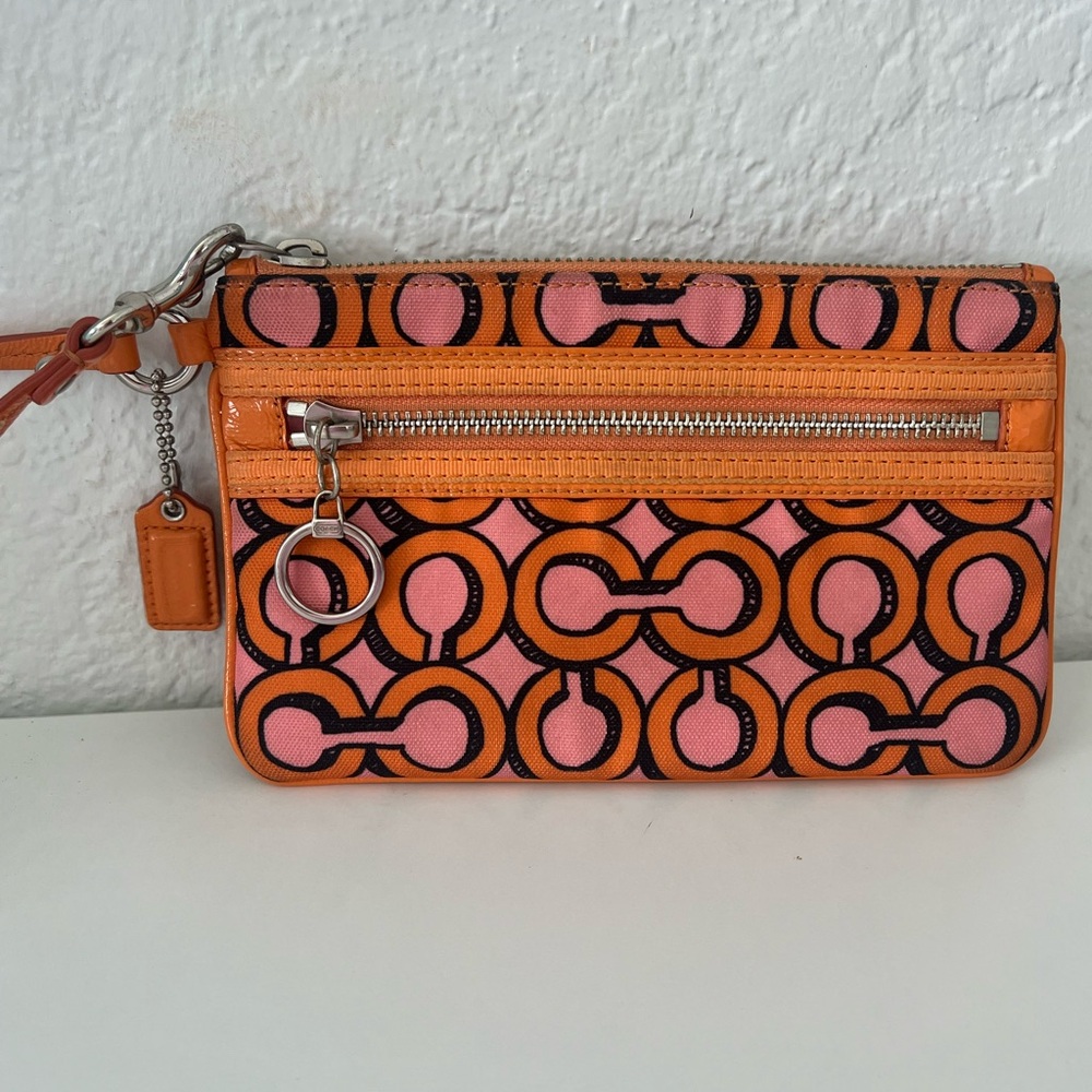 Coach Poppy Y2K Op Art Wristlet Pink & Orange
